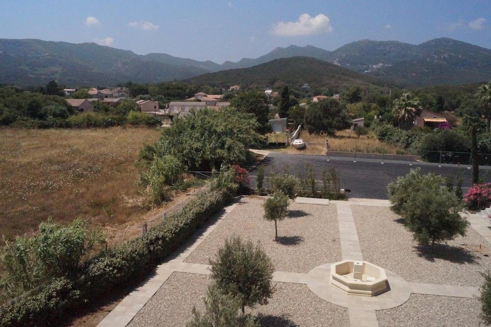 Residence Villa Tyrrenia Macinaggio  Dış mekan fotoğraf