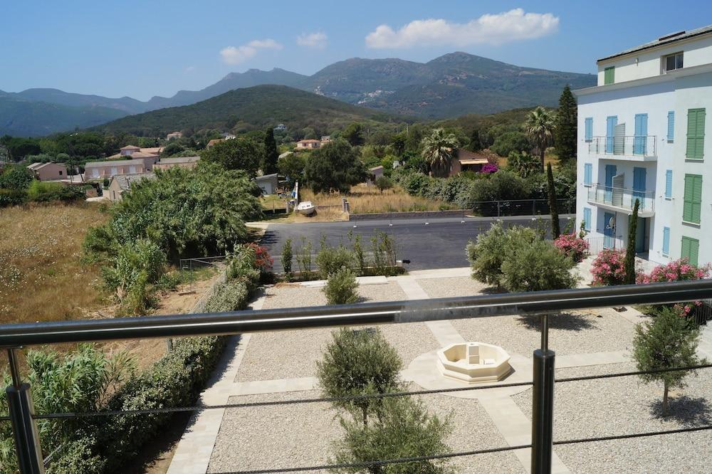 Residence Villa Tyrrenia Macinaggio  Dış mekan fotoğraf