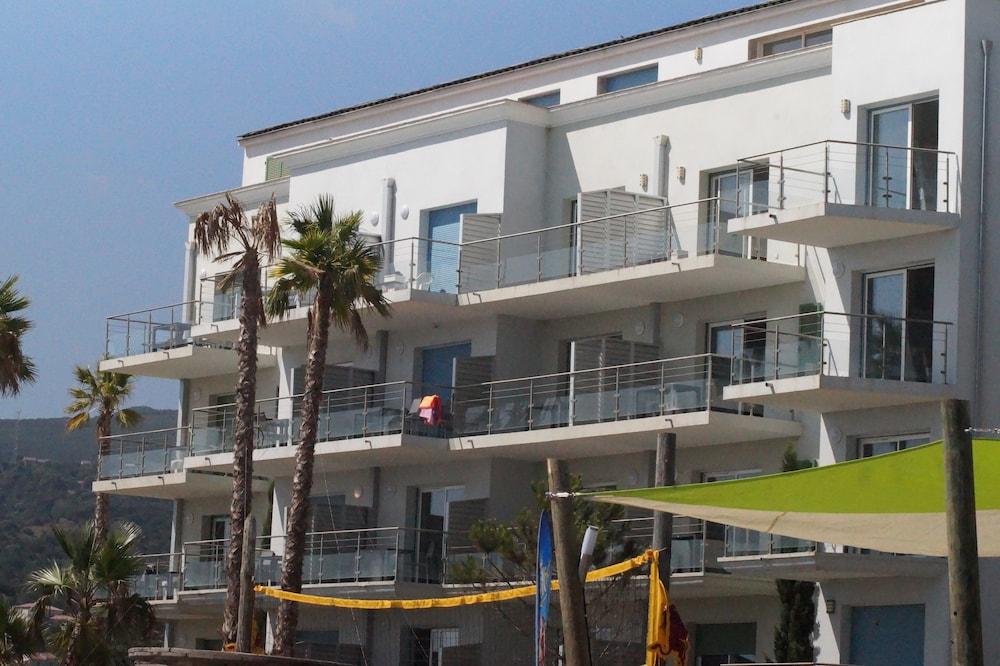 Residence Villa Tyrrenia Macinaggio  Dış mekan fotoğraf