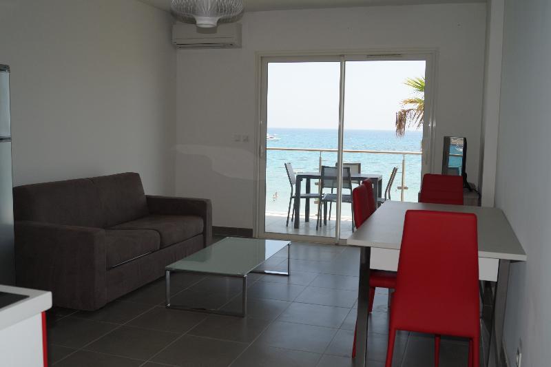 Residence Villa Tyrrenia Macinaggio  Dış mekan fotoğraf